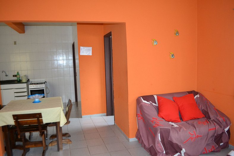 0184.05 - Maranduba - Apartamento - 2 Dorm - 8 Pess - 100M D