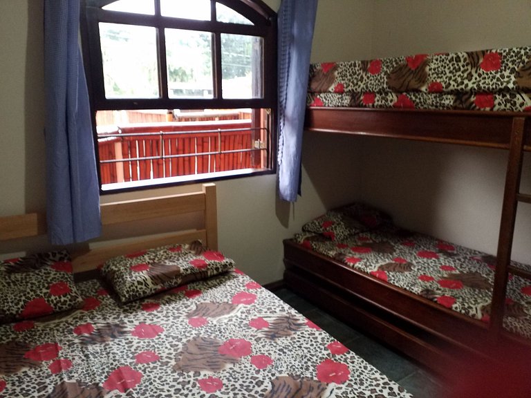 Apartamento Marbela 02 — 2 Quartos, Piscina, 2 Quadras do Ma