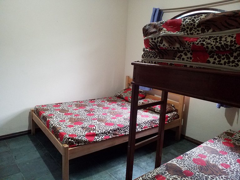 Apartamento Marbela 02 — 2 Quartos, Piscina, 2 Quadras do Ma