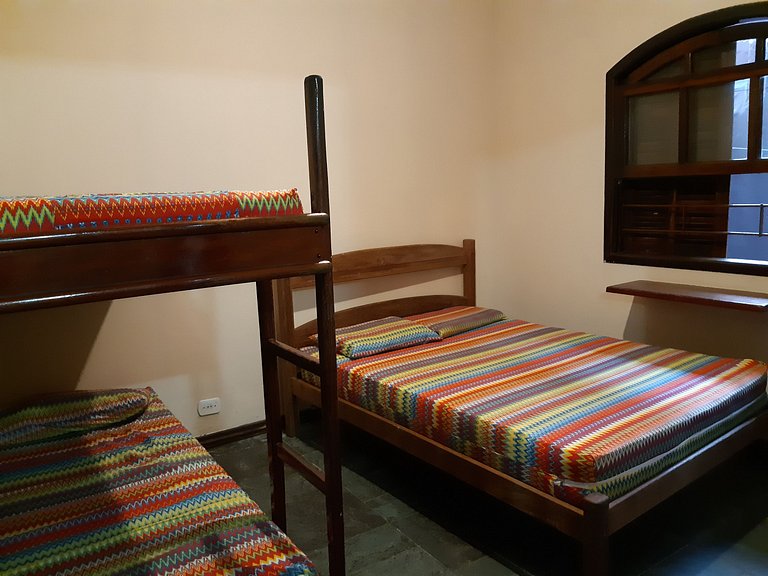 Apartamento Marbela 03 — 2 Quartos, Piscina, 2 Quadras do Ma