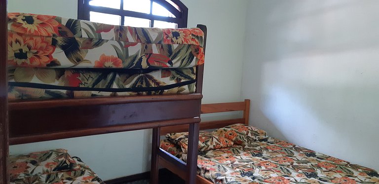 0001.05 - Maranduba - Apto - 2 Dormitório - 8 Pessoas - 2 Qu