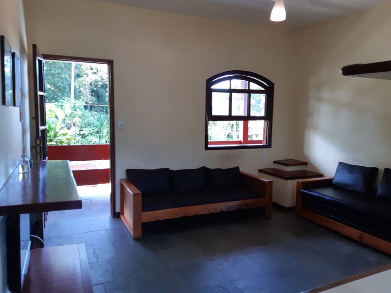 Apartamento Marbela 07 — 2 Quartos, Piscina, 2 Quadras do Ma