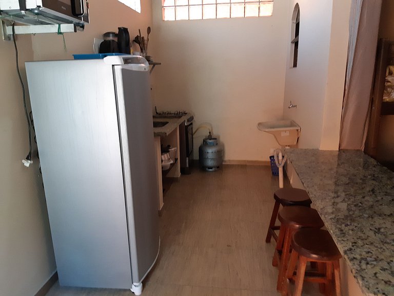 0001.11 - Maranduba - Kitnet Térreo - 4 Pessoas - 2 Quadras