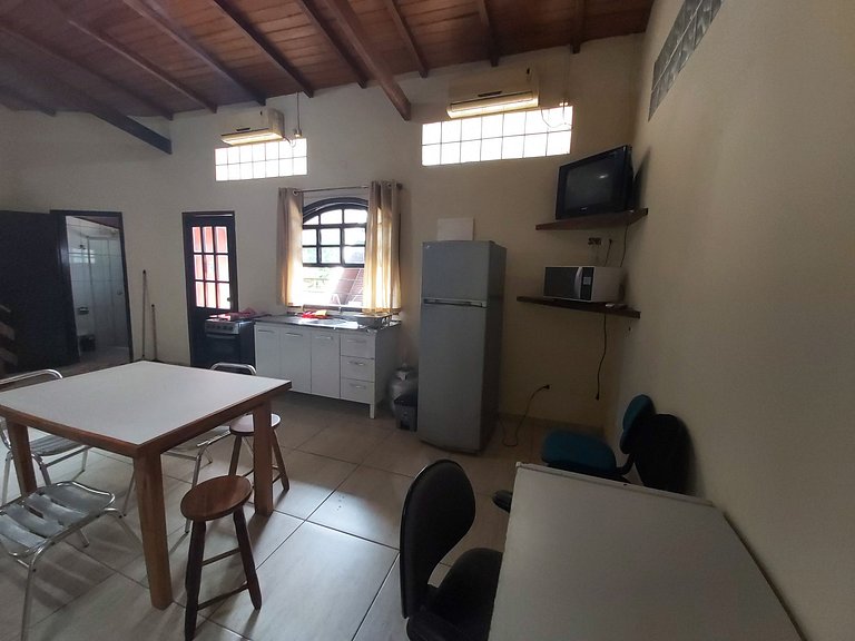 Maranduba Kitnet Marbela 14 — Espaçosa, Piscina, 2 Quadras d