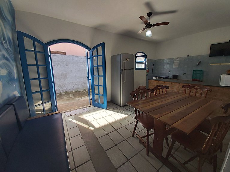 Maranduba Chalé Marbela 5-A — 1 Quarto, Piscina, 3 Quadras d