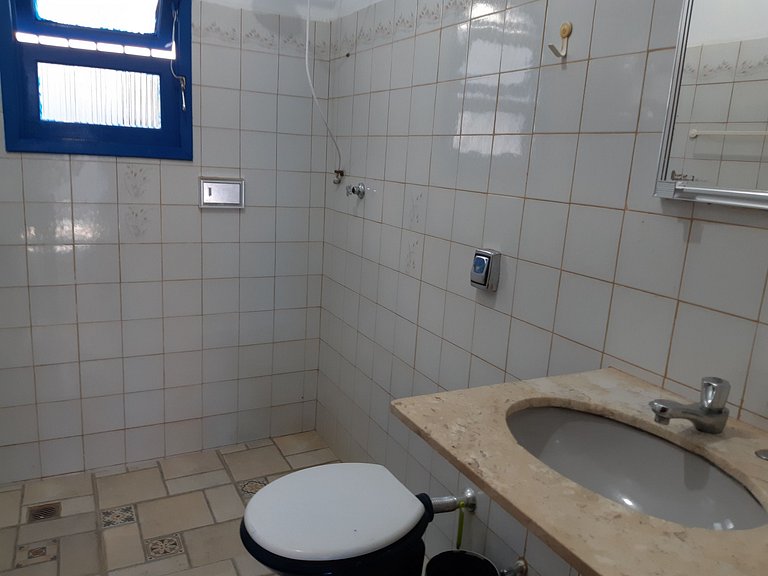 Maranduba Chalé Marbela 5-A — 1 Quarto, Piscina, 3 Quadras d