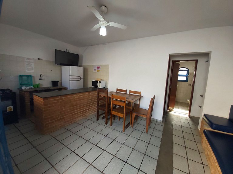 Maranduba Chalé Marbela 5-B — 1 Quarto, Piscina, 3 Quadras d