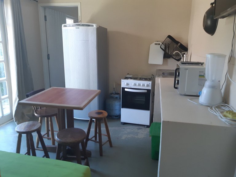 Edícula Maranduba 05 — 2 Quartos, Piscina, 2 Quadras do Mar