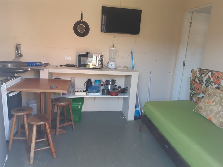 Maranduba Edícula Marbela 5-E — 2 Quartos, Piscina, 2 Quadra