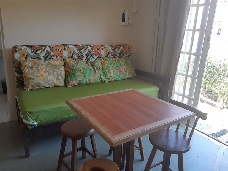 Maranduba Edícula Marbela 5-E — 2 Quartos, Piscina, 2 Quadra