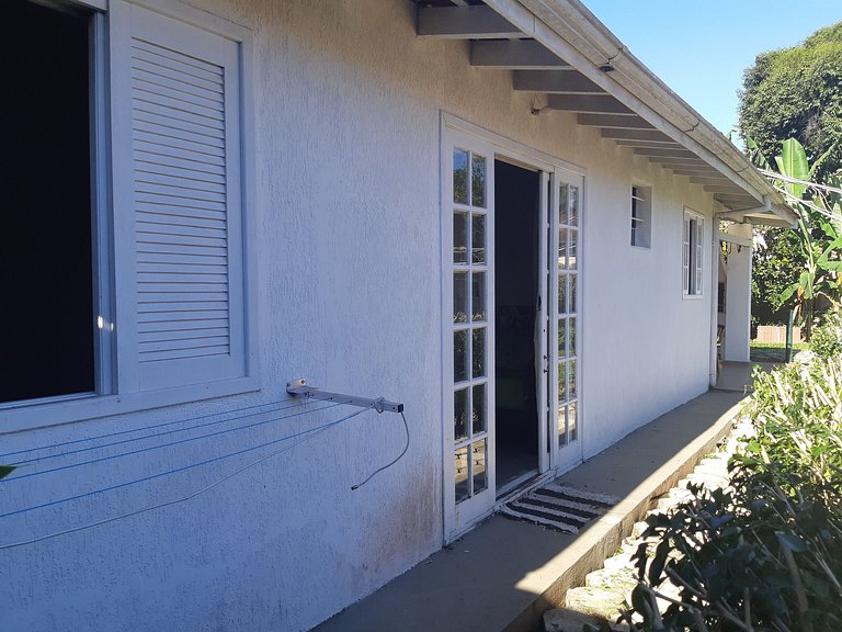 Maranduba Edícula Marbela 5-E — 2 Quartos, Piscina, 2 Quadra