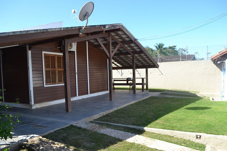 Maranduba Chalé Marbela 6-F — 2 Quartos, Churrasqueira, Pisc