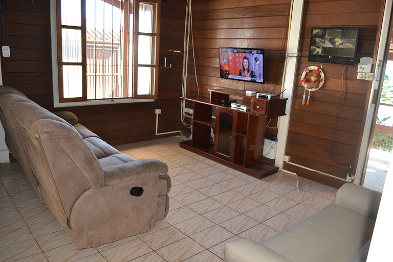 Maranduba Chalé Marbela 6-F — 2 Quartos, Churrasqueira, Pisc