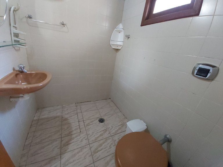 Maranduba Chalé Marbela 6-C — 1 Quarto, Piscina, 3 Quadras d