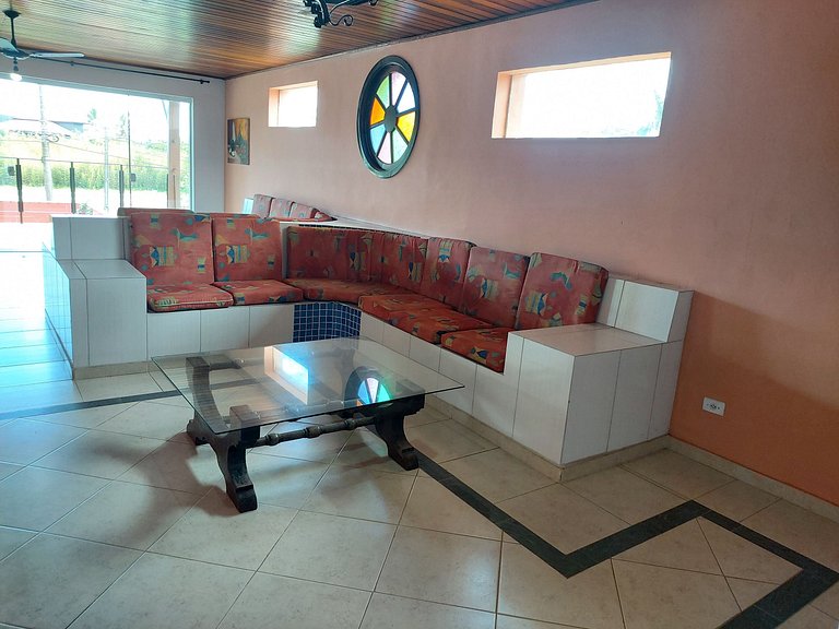 Casa Sapê Grande — 6 Quartos, Piscina, 16 Pessoas, 1 Quadra