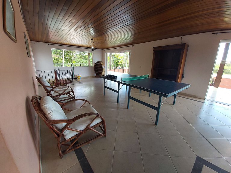 Casa Sapê Grande — 6 Quartos, Piscina, 16 Pessoas, 1 Quadra