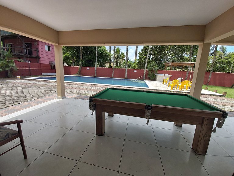 Casa Sapê Grande — 6 Quartos, Piscina, 16 Pessoas, 1 Quadra