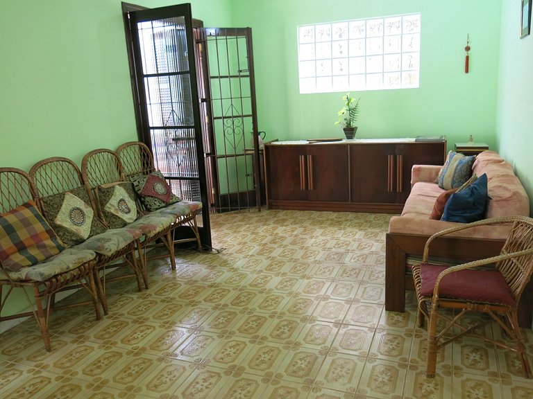 Casa Maranduba — 3 Quartos, Piscina, 12 Pessoas, 1 Quadra do