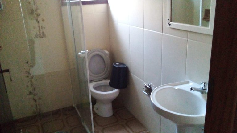 0060.00 - Maranduba - Casa 5 Dormitórios Piscina - WIFI 14 P