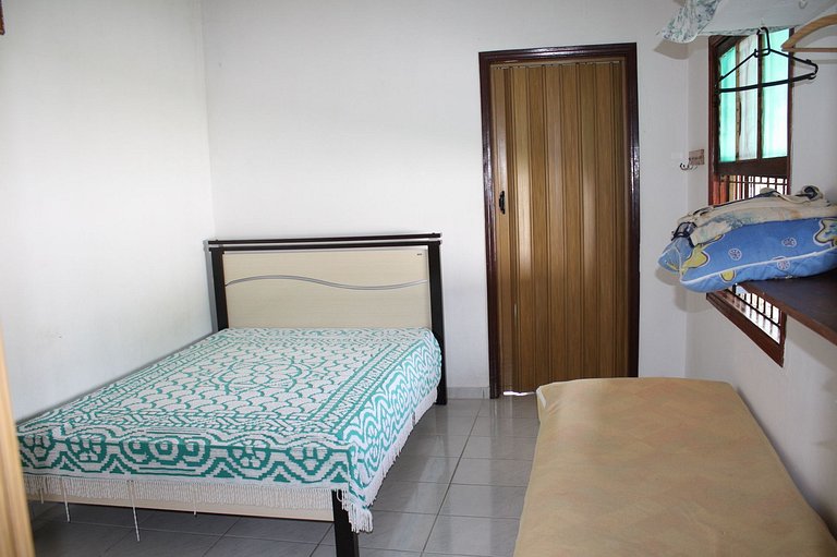 Casa Maranduba B — 2 Quartos, 8 Pessoas, 2 Quadras do Mar