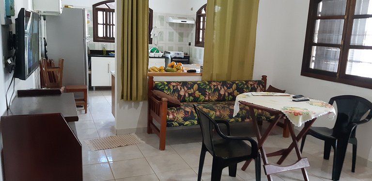 Casa Maranduba A — 2 Quartos, 8 Pessoas, 2 Quadras do Mar