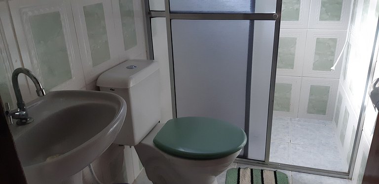 Casa Maranduba A — 2 Quartos, 8 Pessoas, 2 Quadras do Mar