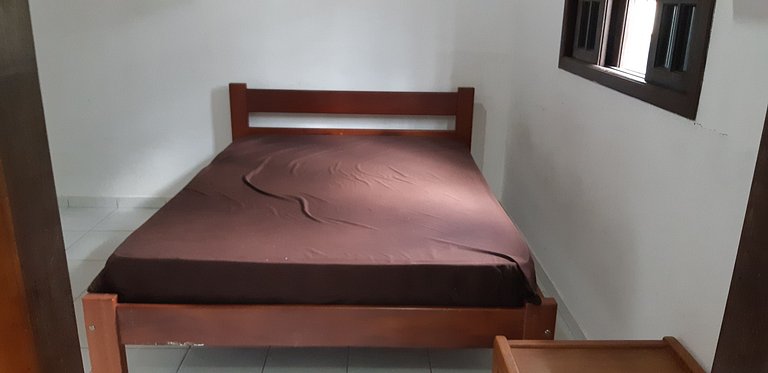 Casa Maranduba A — 2 Quartos, 8 Pessoas, 2 Quadras do Mar