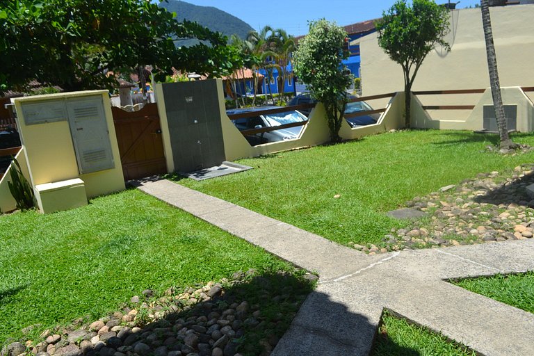 Apartamento Maranduba Suítes — 2 Suítes, 7 Pessoas, 100m do