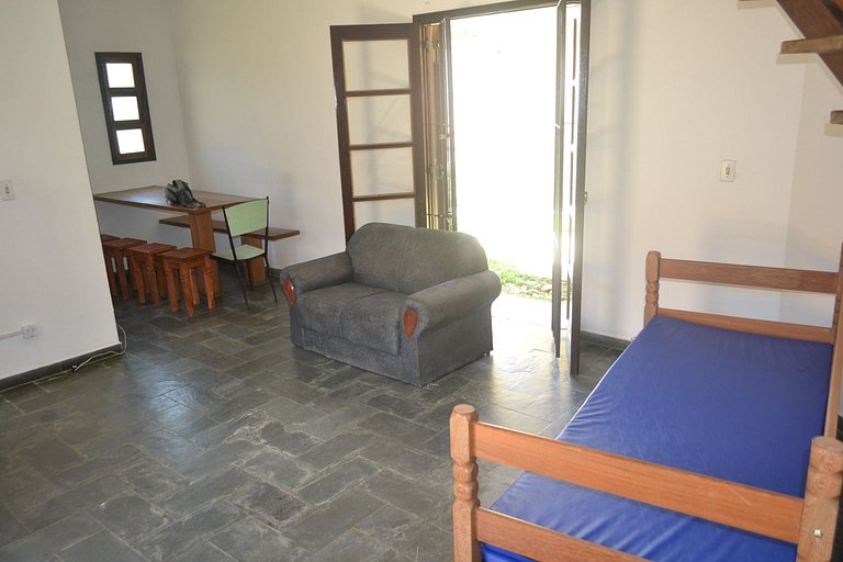 Apartamento Maranduba Suítes — 2 Suítes, 7 Pessoas, 100m do