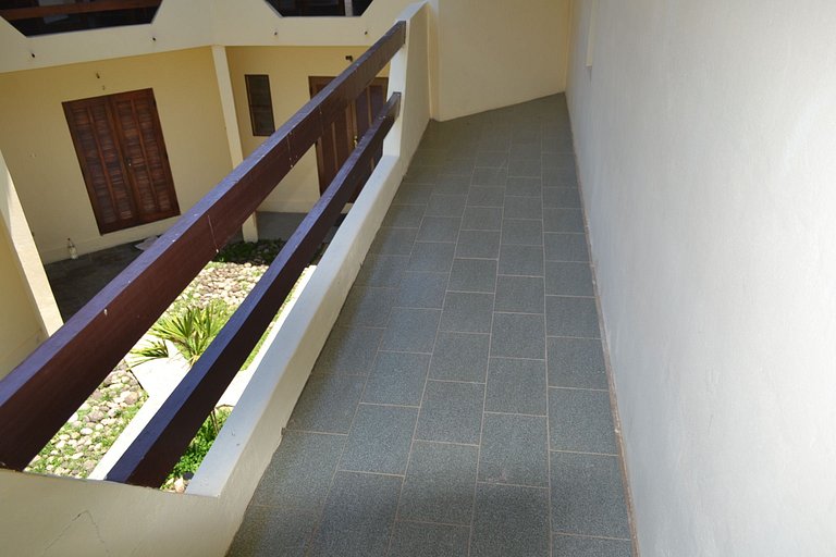 Apartamento Maranduba Suítes — 2 Suítes, 7 Pessoas, 100m do