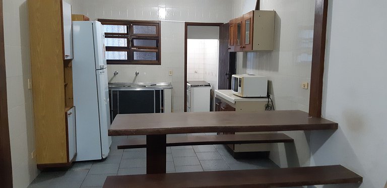 Apartamento Maranduba — 3 Quartos, 10 Pessoas, 1 Quadra do M
