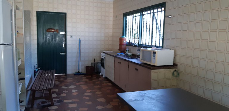 Casa Maranduba — 3 Quartos, 10 Pessoas, 1 Quadra do Mar