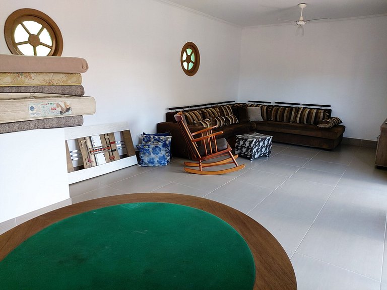 Casa Cond. Sapê — 3 Quartos, Piscina, Salão de Jogos, 12 Pes