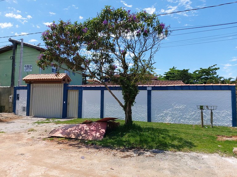 Casa Cond. Sapê — 3 Quartos, Piscina, Salão de Jogos, 12 Pes