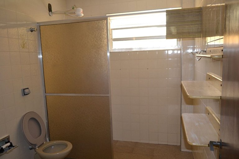 Apartamento Praia Grande — 3 Quartos, 12 Pessoas, 2 Quadras