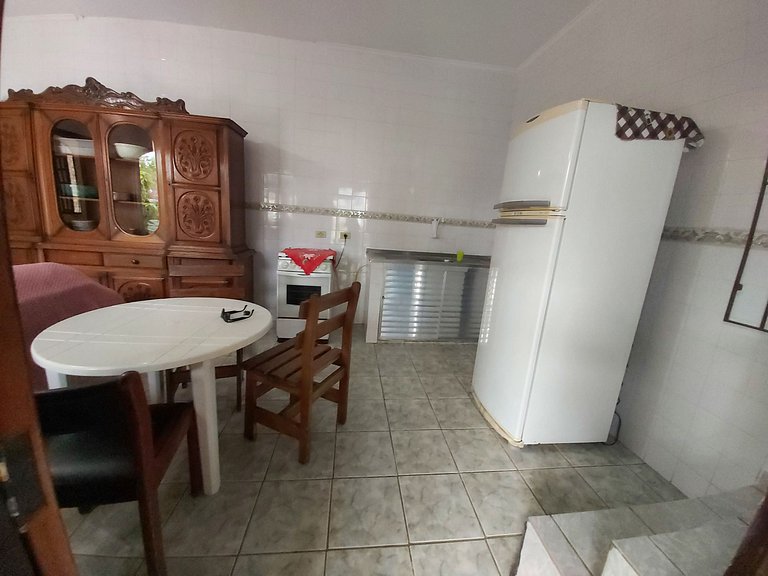 Casa Sapê — 4 Quartos, 12 Pessoas, 2 Quadras do Mar