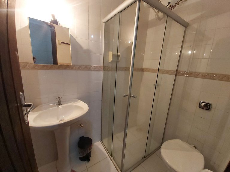 Casa Sapê — 4 Quartos, 12 Pessoas, 2 Quadras do Mar