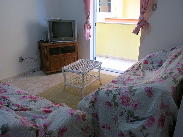 0044.01 - Maranduba - Apartamento - 2 Dorm - 8 Pess - 800M D
