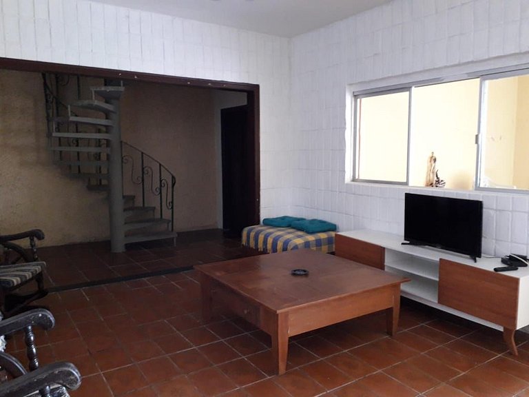 Casa Pé na Praia Sapê — 5 Quartos, 12 Pessoas, Frente ao Mar