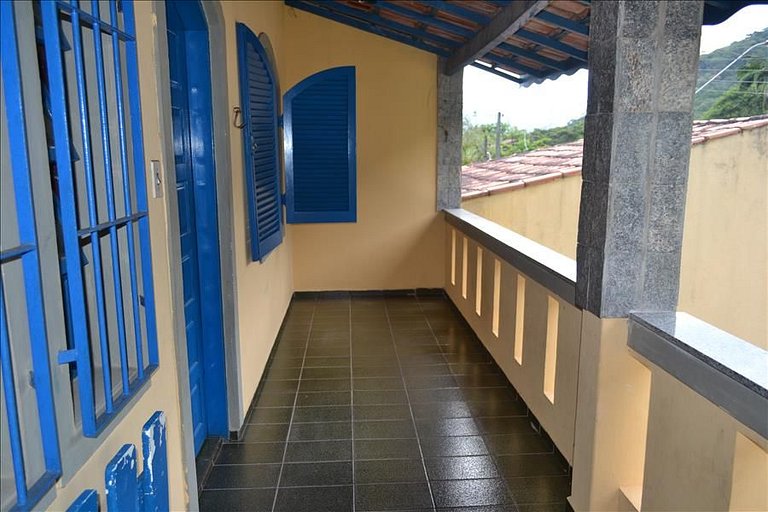 Chalé Lagoinha — 2 Quartos, 6 Pessoas, 1 Quadra do Mar