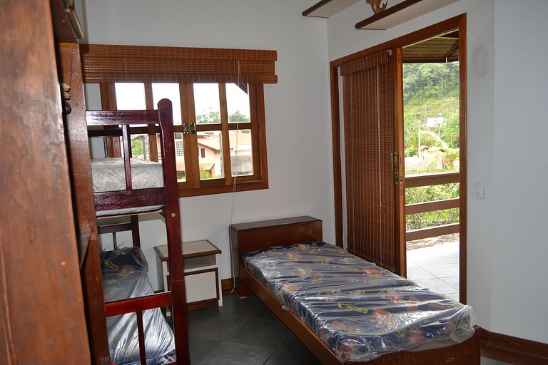 Casa Lagoinha — 5 Quartos, Piscina, 15 Pessoas