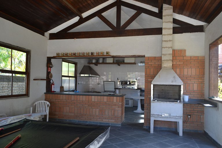 Casa Lagoinha — 5 Quartos, Piscina, 15 Pessoas