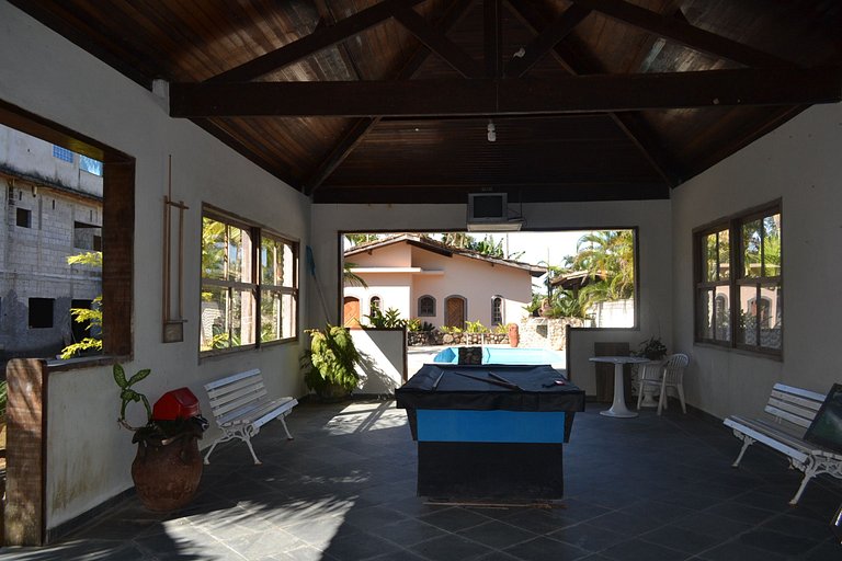Casa Lagoinha — 5 Quartos, Piscina, 15 Pessoas