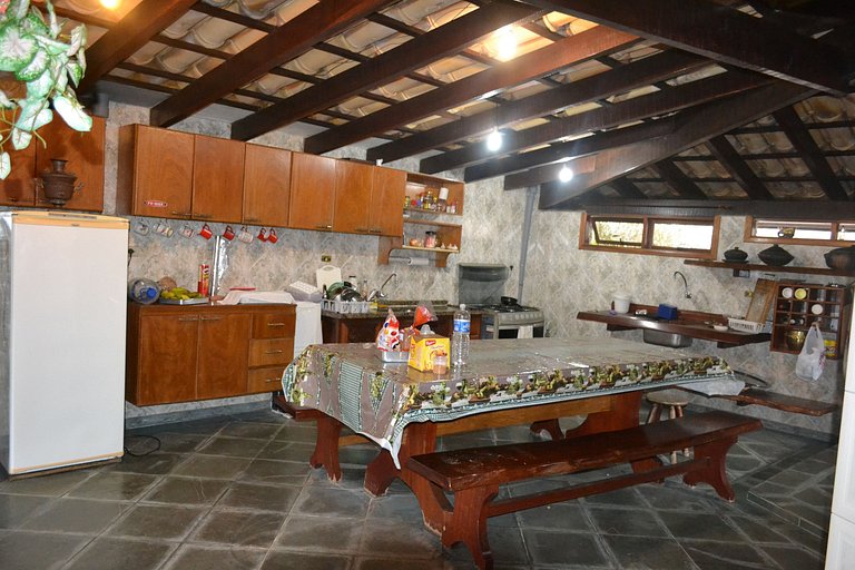 Casa Lagoinha — 5 Quartos, Piscina, 15 Pessoas