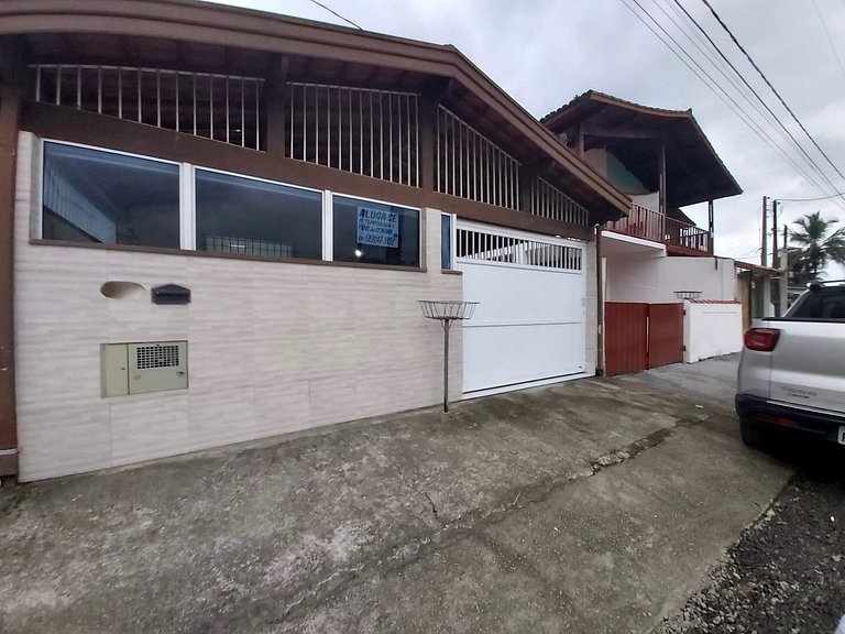 Casa Maranduba — 3 Quartos, 12 Pessoas, 50m do Mar