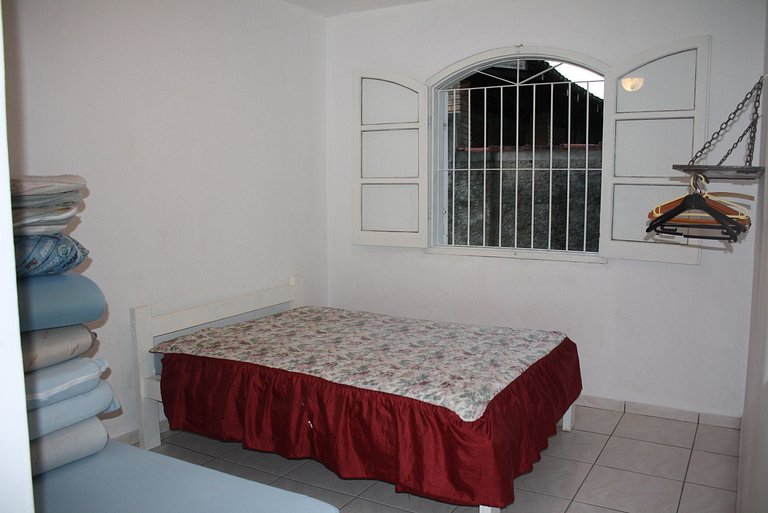 Casa Sapê 05 — 4 Quartos, Piscina, 16 Pessoas, 2 Quadras do