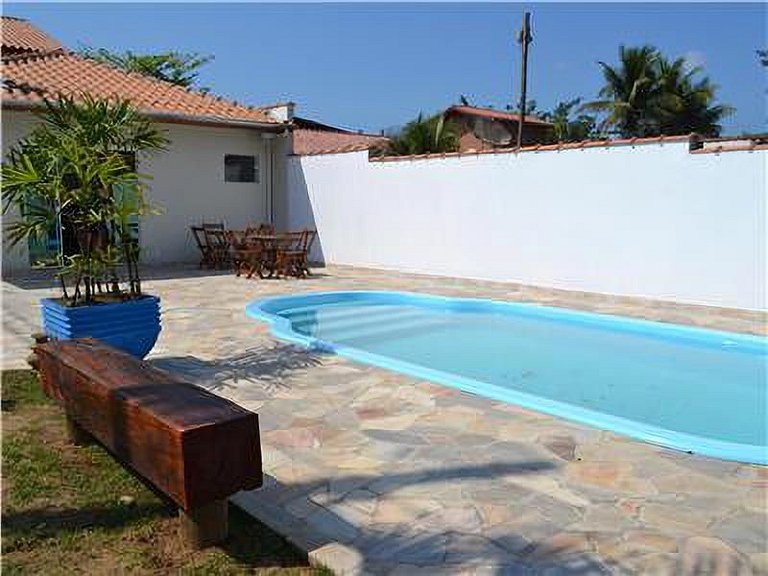 Casa Sapê 03 — 4 Suítes, Piscina, 12 Pessoas, 2 Quadras da P