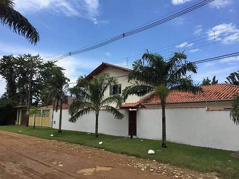 Casa Sapê 03 — 4 Suítes, Piscina, 12 Pessoas, 2 Quadras da P