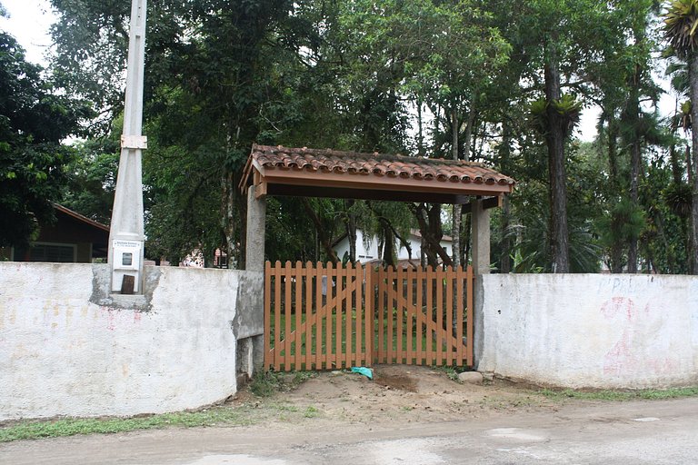 Casa Maranduba — 3 Quartos, 16 Pessoas, 1 Quadra do Mar