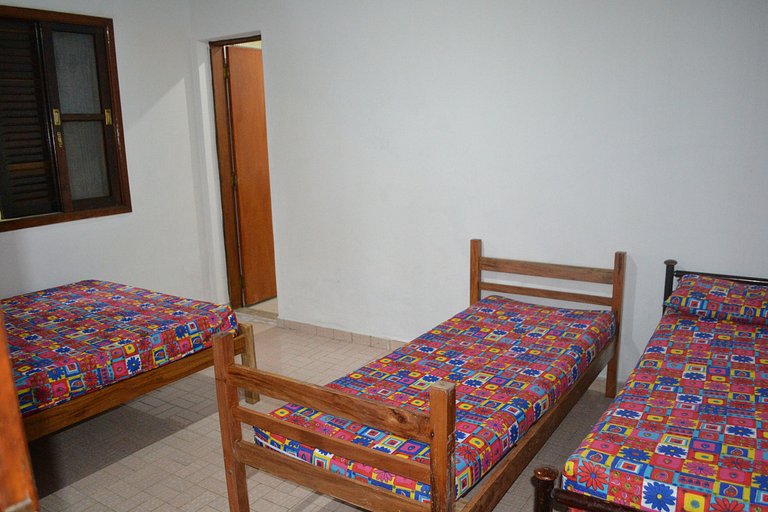 Casa Maranduba — 3 Quartos, 16 Pessoas, 1 Quadra do Mar